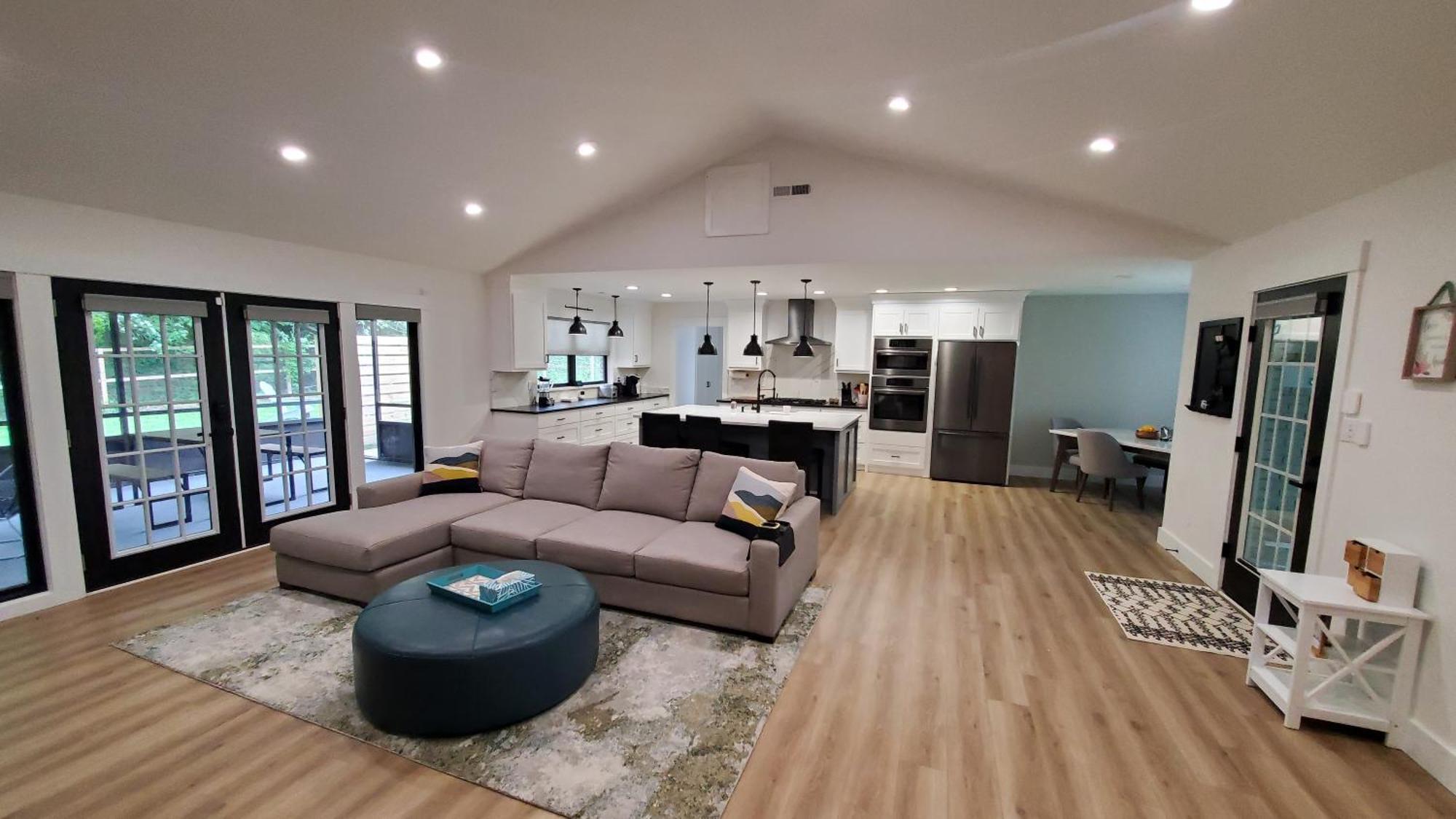 Mid-Century Modern Impeccable Remodel With Hot Tub Villa Asheville Ngoại thất bức ảnh